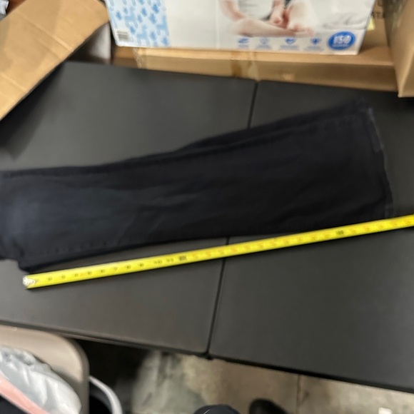 606. Liverpool Women's Black High Rise Flare Jeans size 4- - Picture 7 of 8